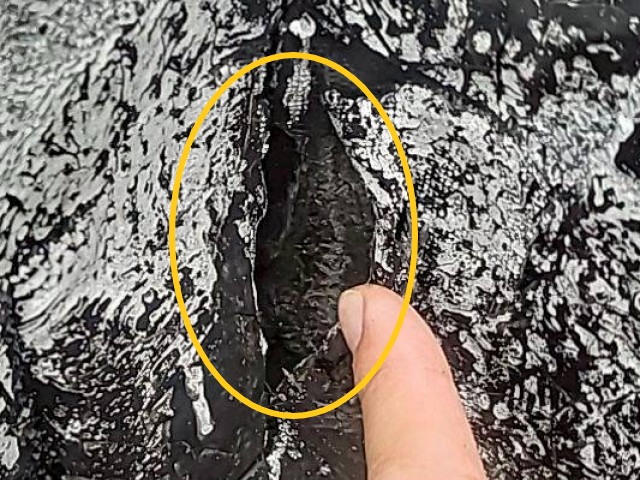 立ち上がり　穴あき